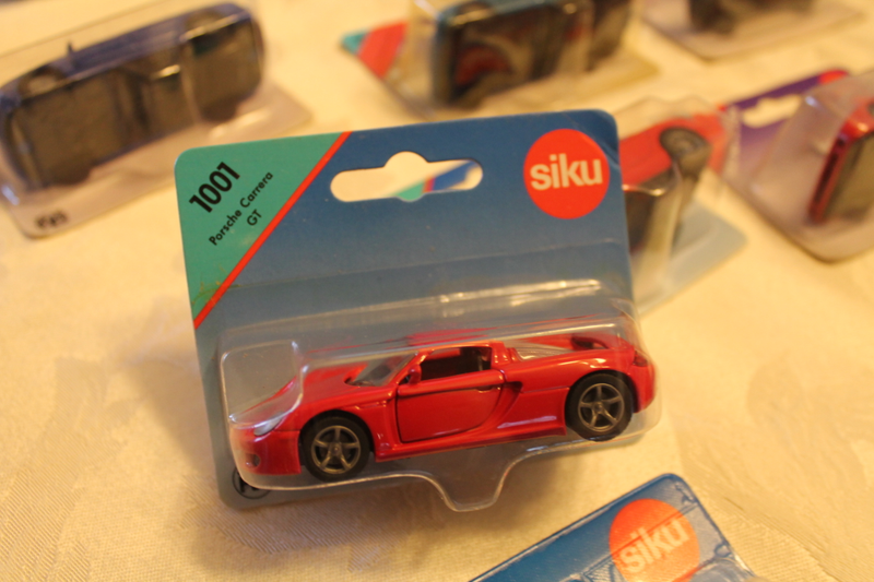 Illustration for article titled Enormous Die-Cast Collection - Box 9 - Siku